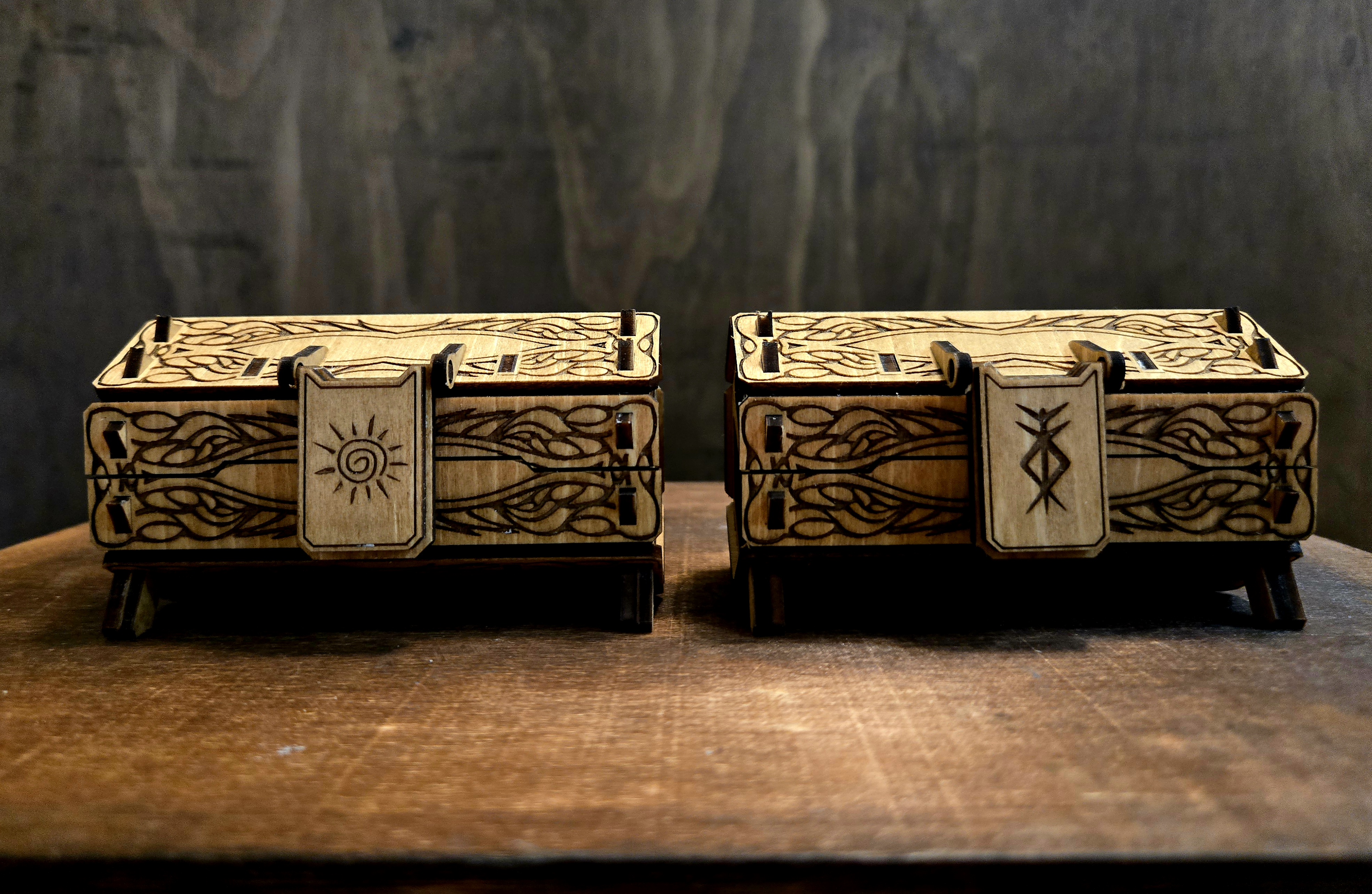 Small Engraved Dice/Storage Box