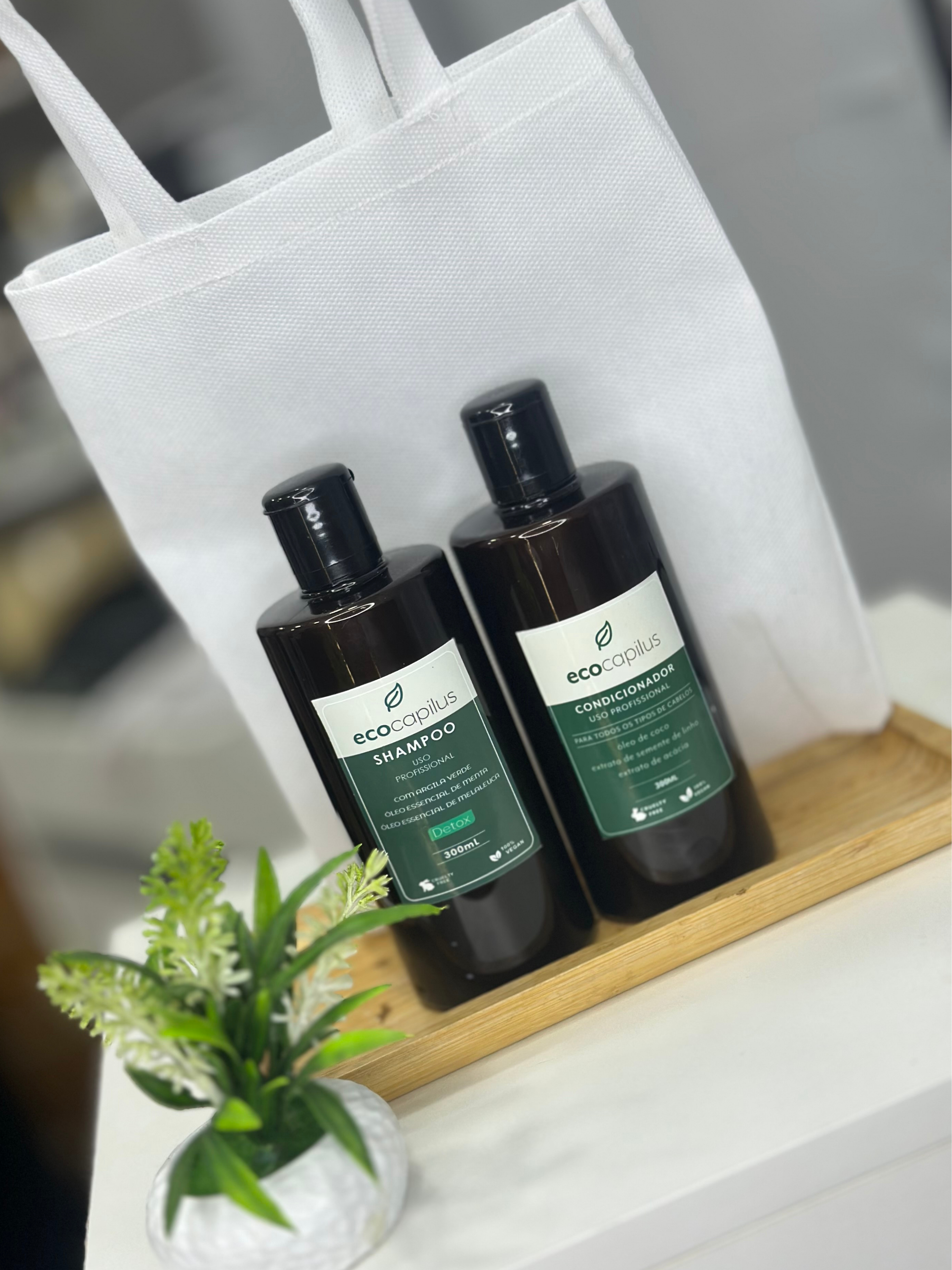 KIT SHAMPOO E CONDICIONADOR DETOX - ECOLÓGICA HAIR 300ML