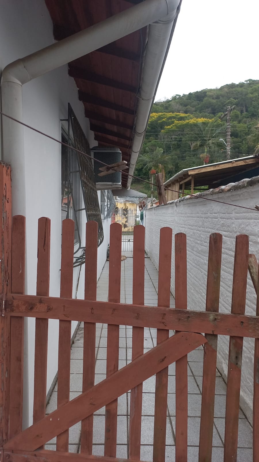 EXCELENTE CASA - SÃO JOSÉ 