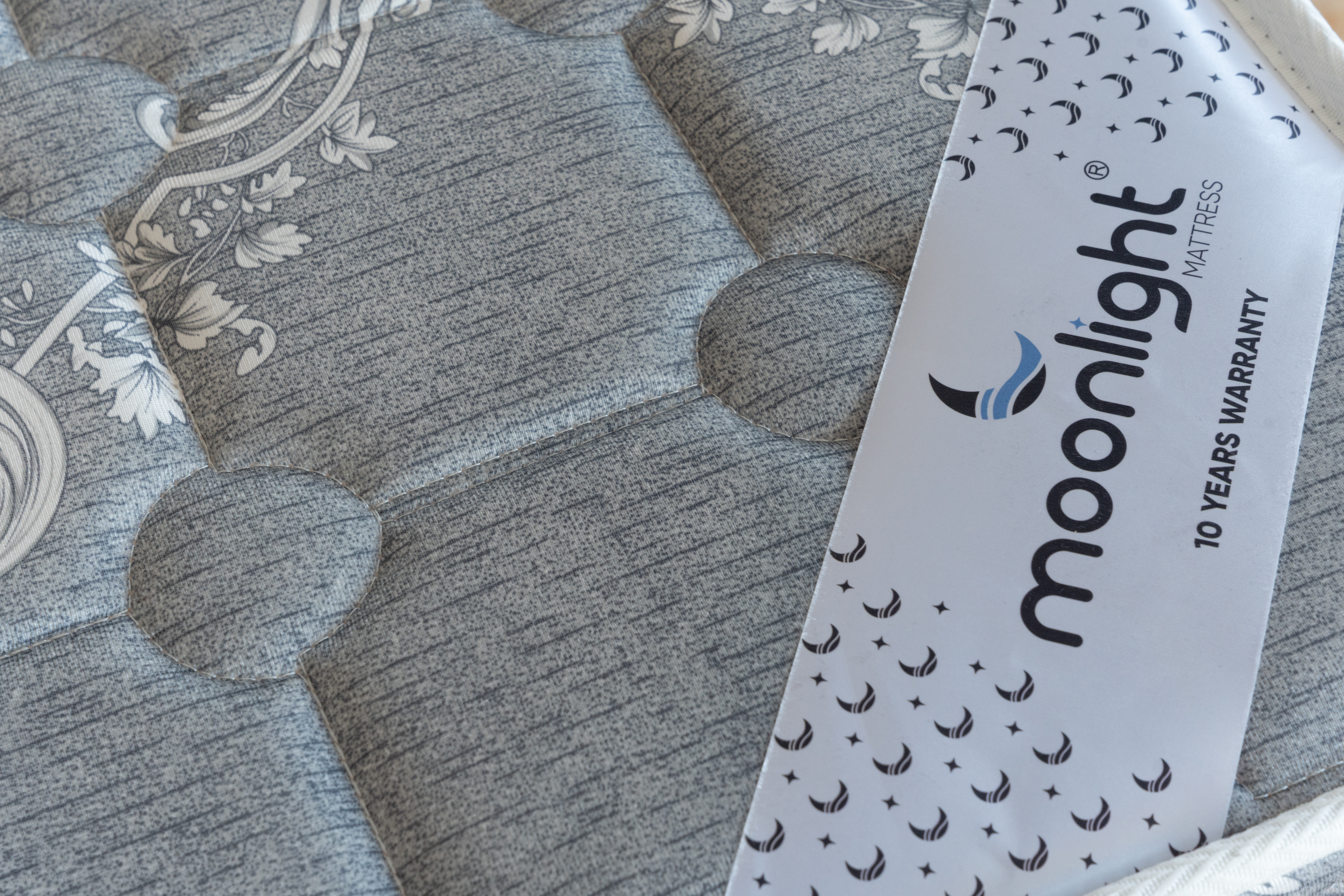 Moonlight Silver Foam