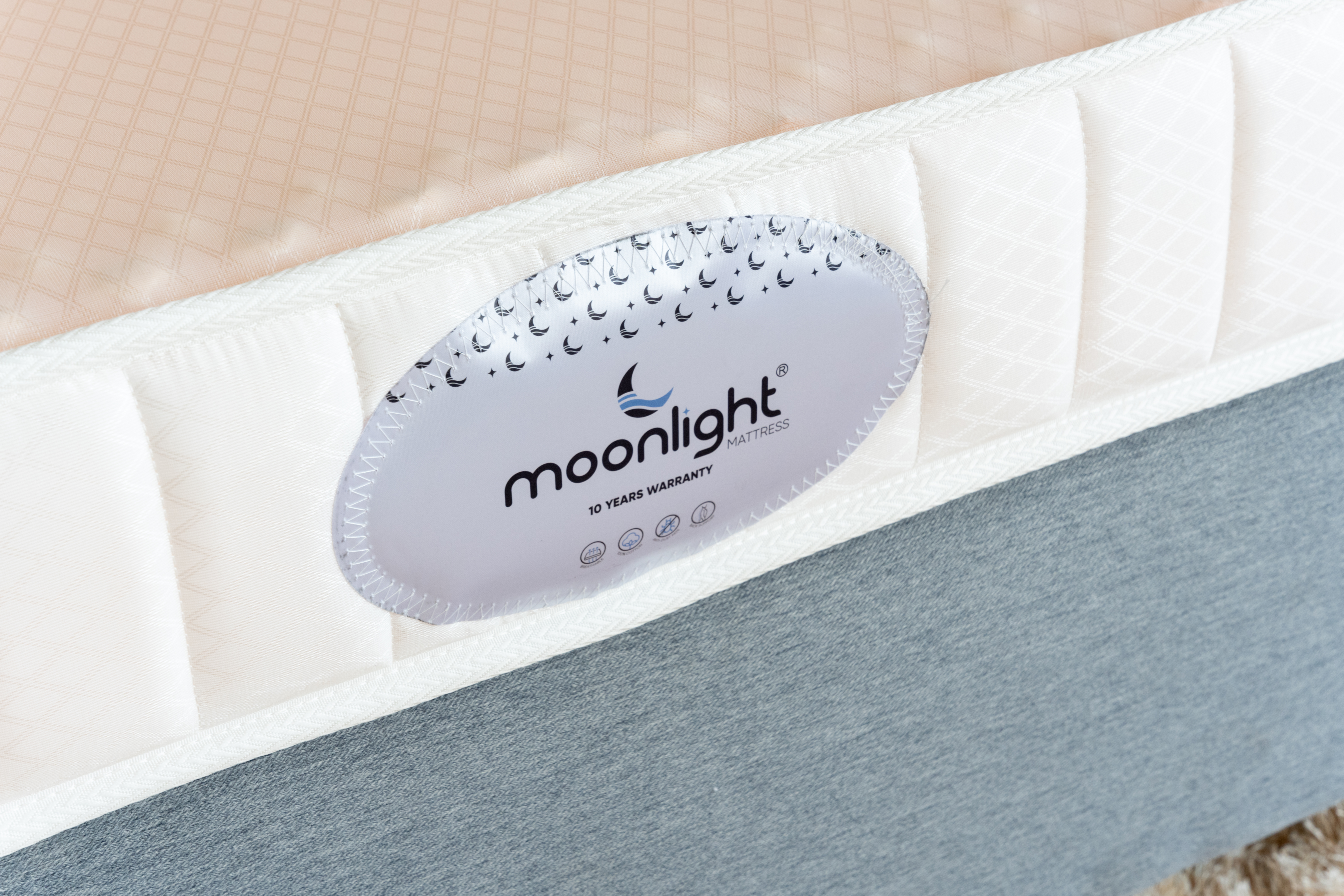 Moonlight Silver Foam