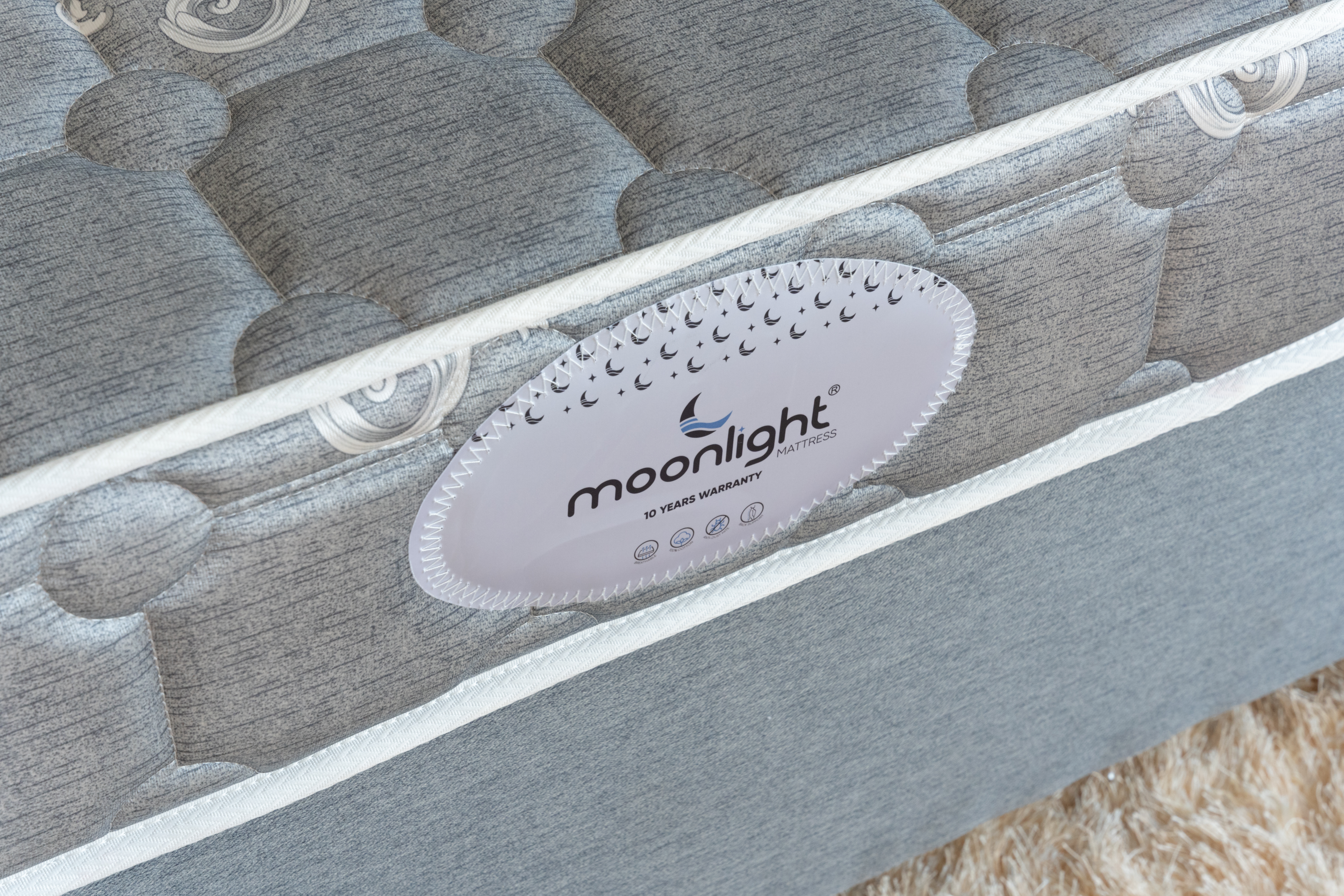 Moonlight Silver Foam