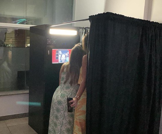 CABINE DE FOTOS PADRÃO (TODA EM CORTINA)