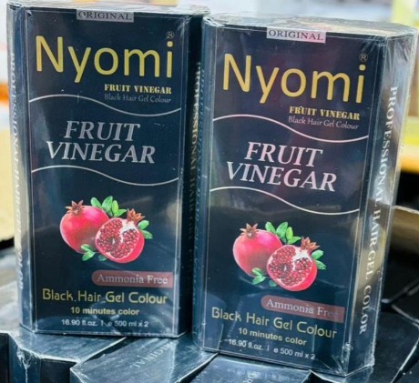Nyomi Fruit Vinegar Hair Gel Dye Natural Extract Hair Color Dye for Men, Women Both (1000 Ml) Black