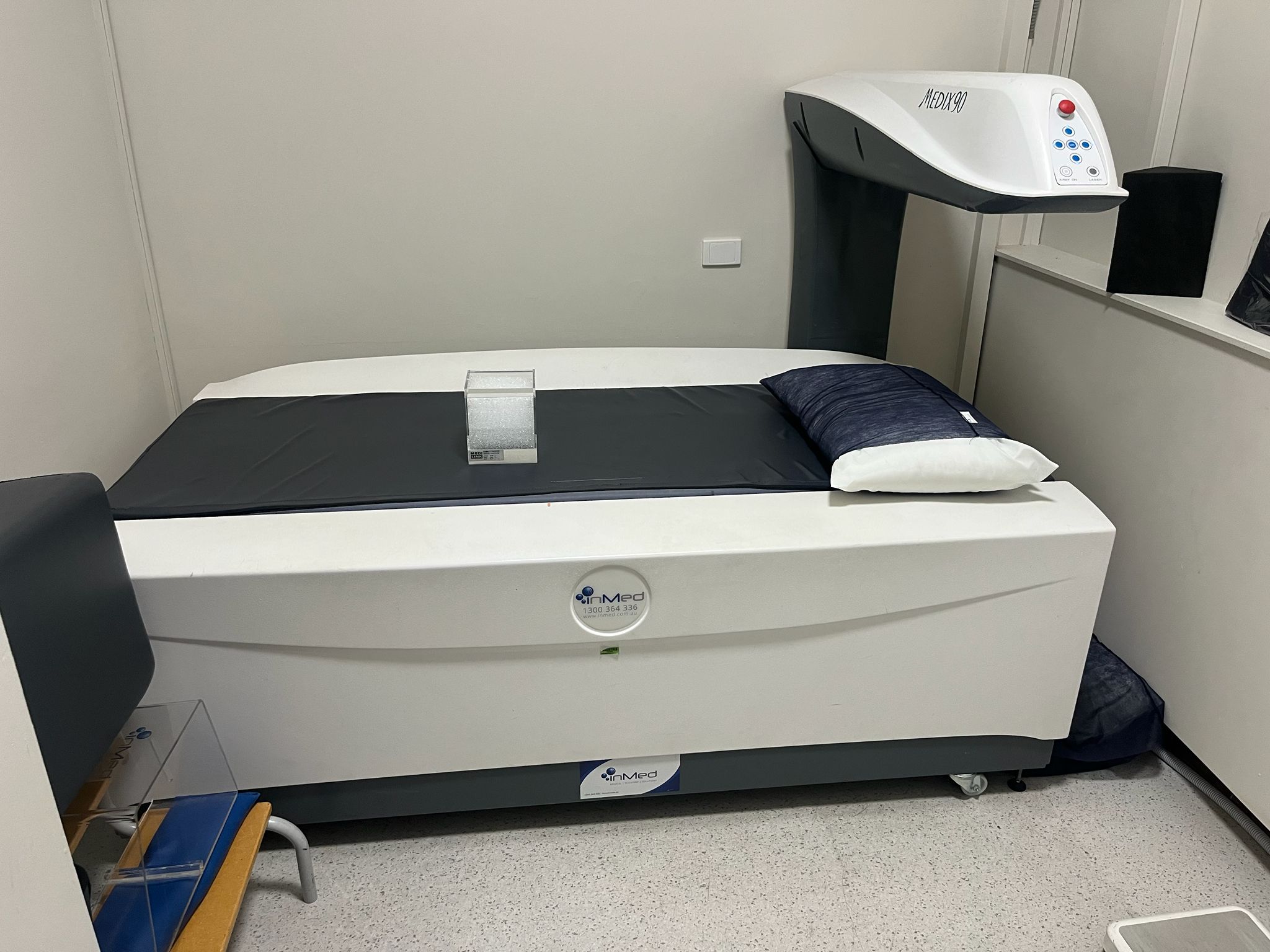 DMS Medix 90 DXA Bone Densitometer