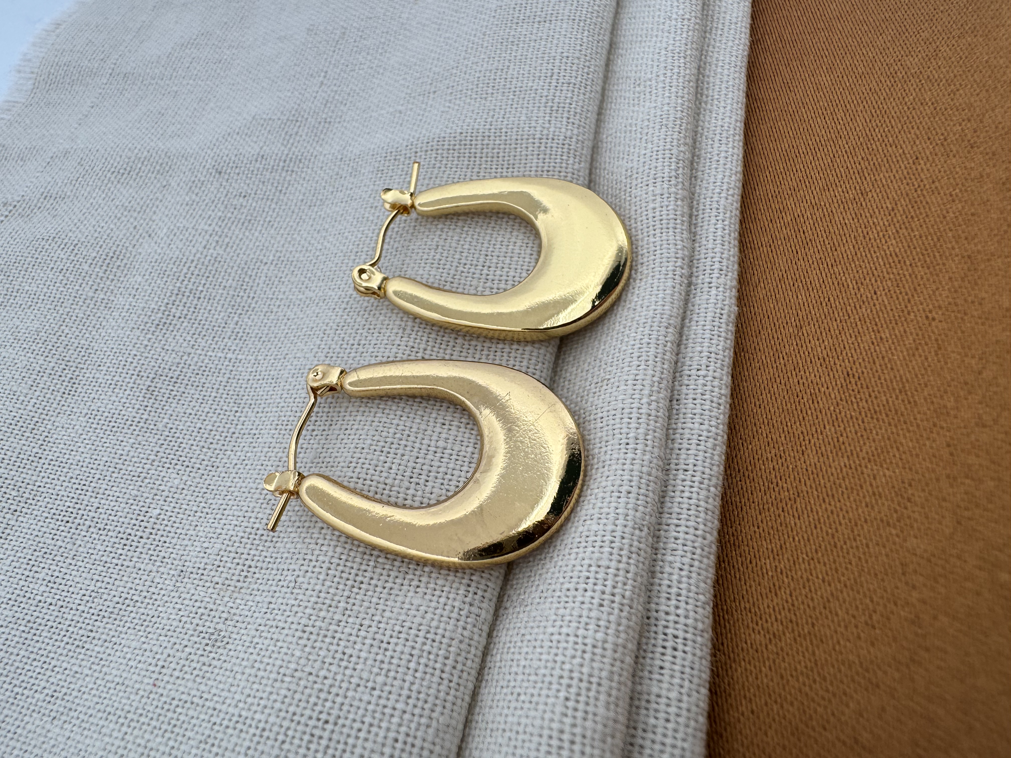 Créole Moderne & Arrondi Or 18k