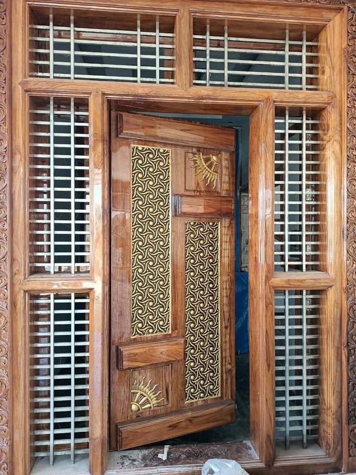 Decorative Wooden Main Door