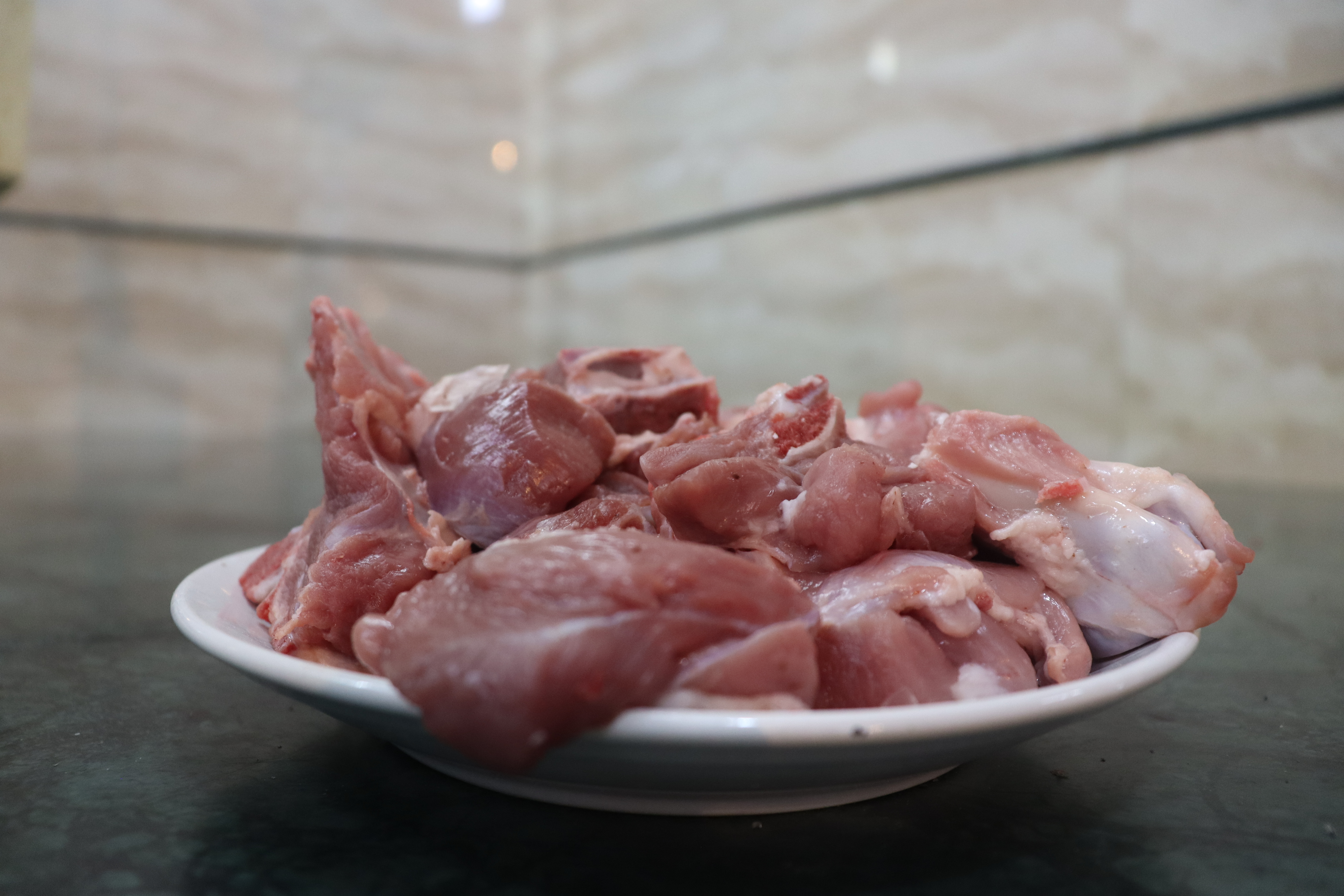 fresh mutton bonles cubes