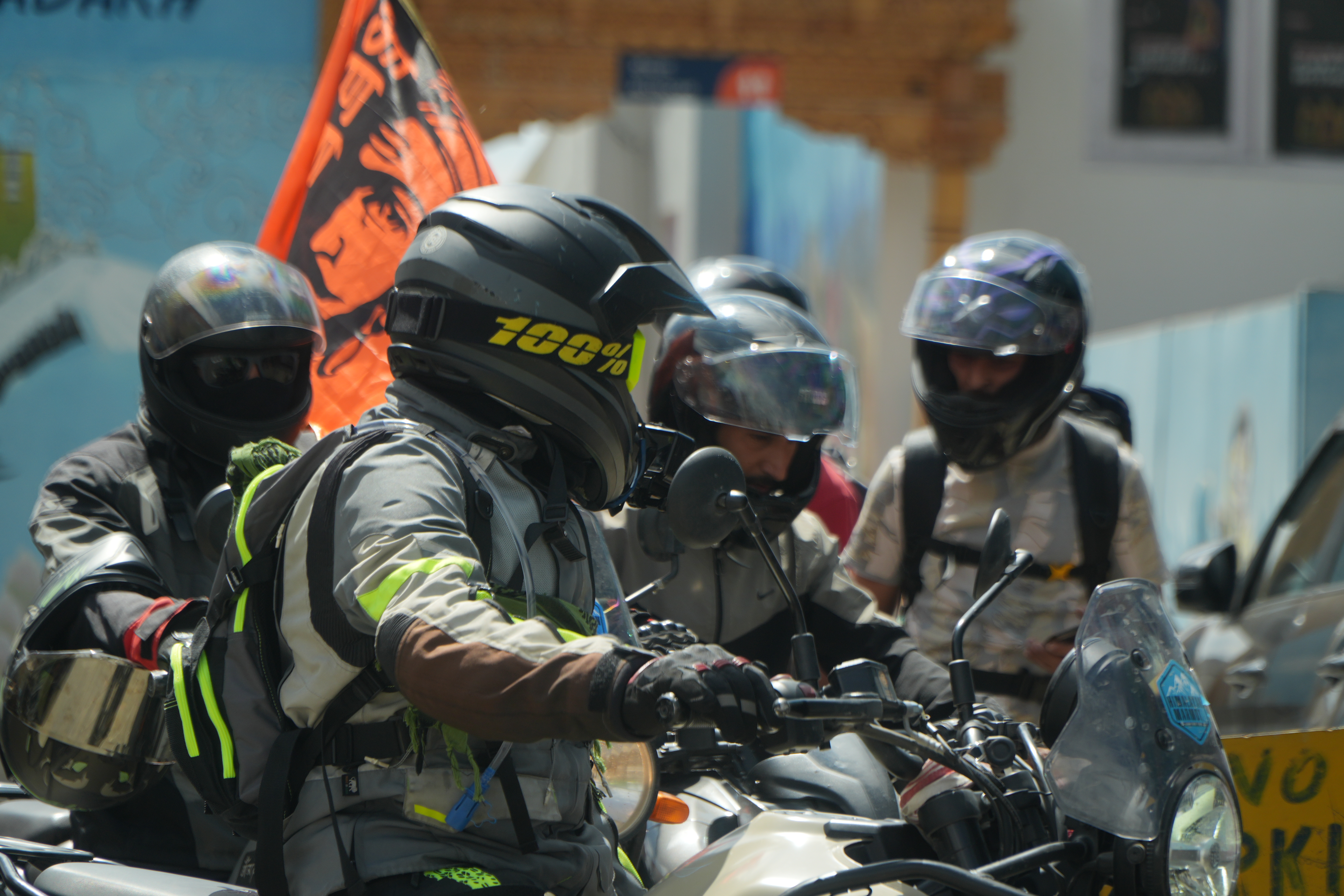 6D/5N - Pangong Tso { LADAKH TOUR }