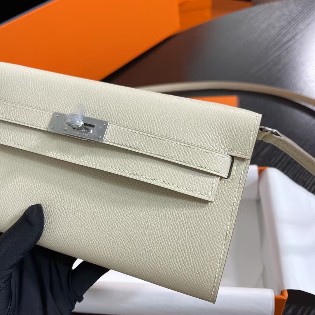 Hermès Kelly Messenger Bag milky white
