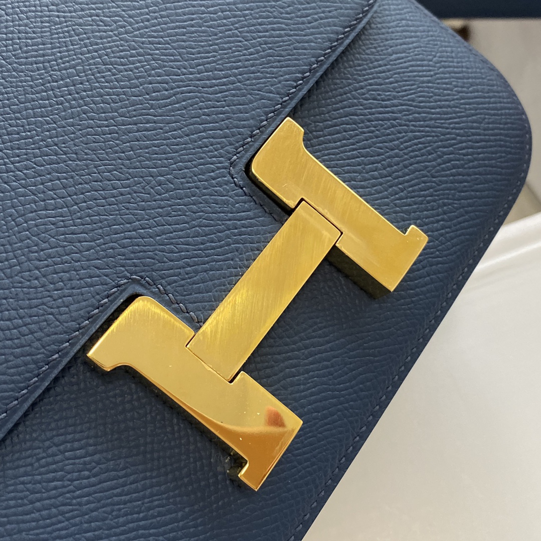 Hermès Constance 19 cm Epsom Deep Blue
