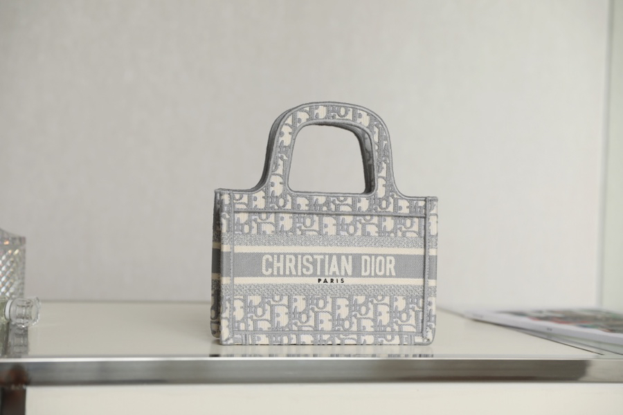 DIOR Book Tote Old-fashioned pattern D-86