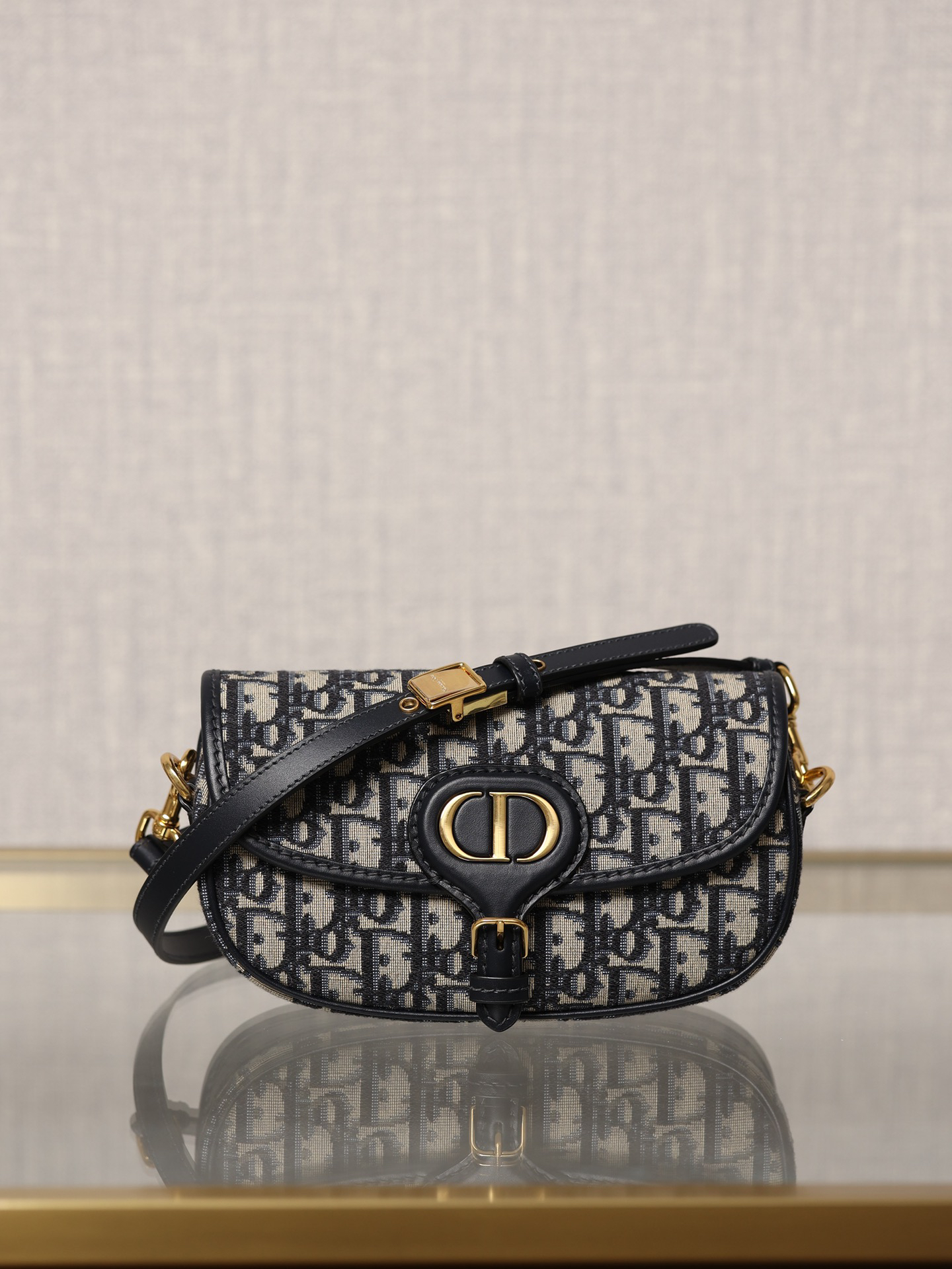 DIOR 30 Montaigne Bobby East-West Bag blue