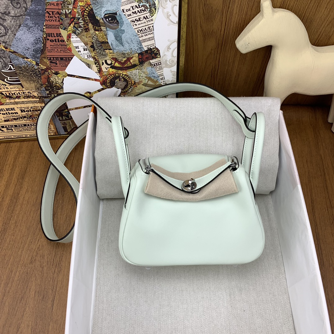 Hermès Mini lindy swift OS Bubble green color