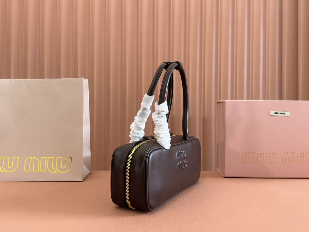 【 5BB173 Brown 】miumiu beau