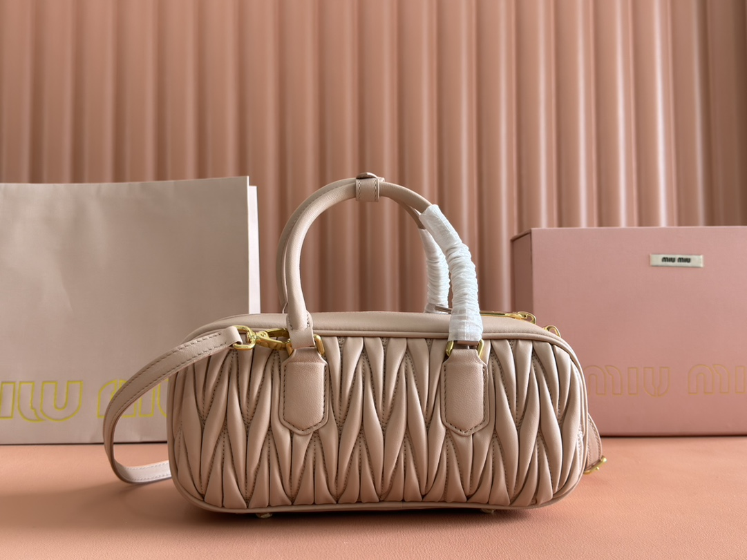 【 5BB148 Pink 】miumiu Arcadie