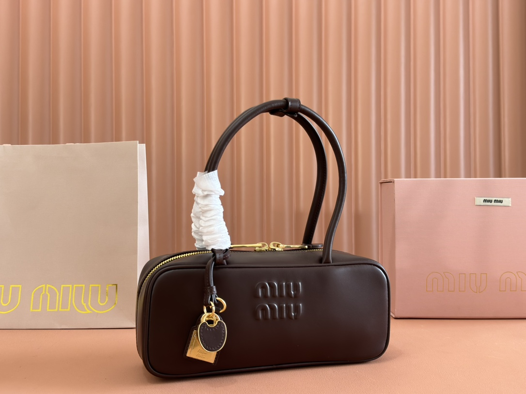 【 5BB173 Brown 】miumiu beau