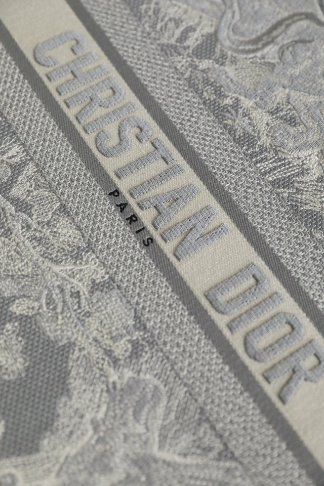 DIOR Book Tote Reverse Gray embroidery DR-58