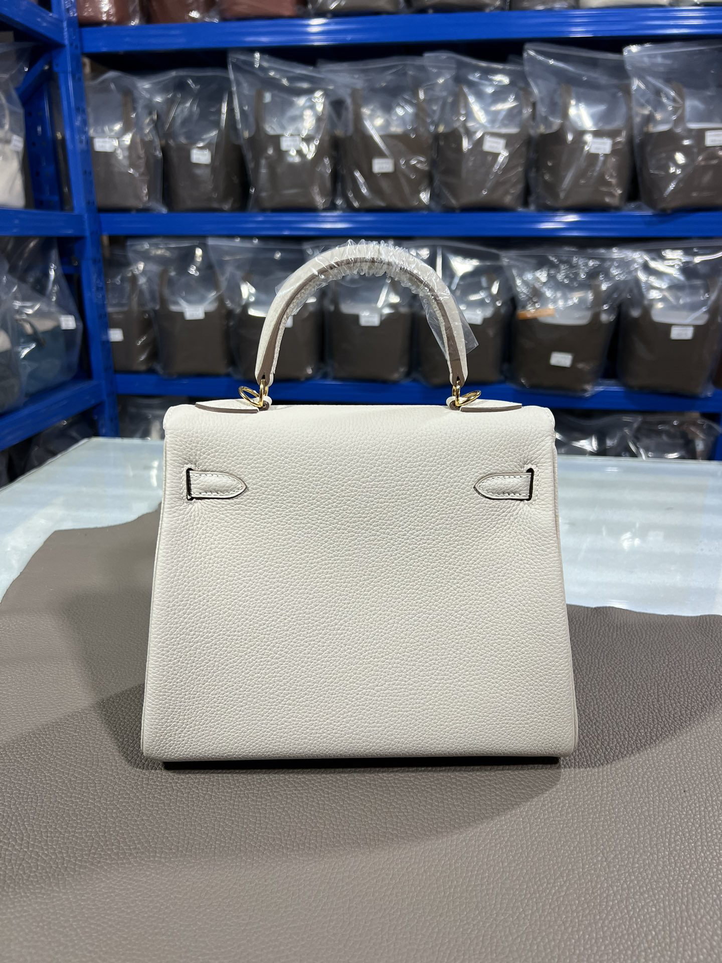 Hermès Kelly 25 Inner Seam Milkshake White