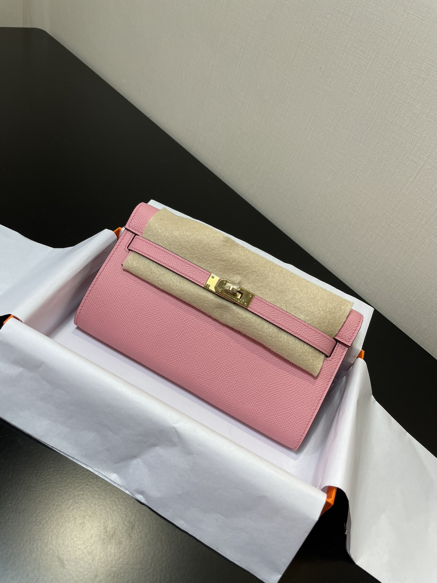 Hermès Kelly Messenger Bag pink