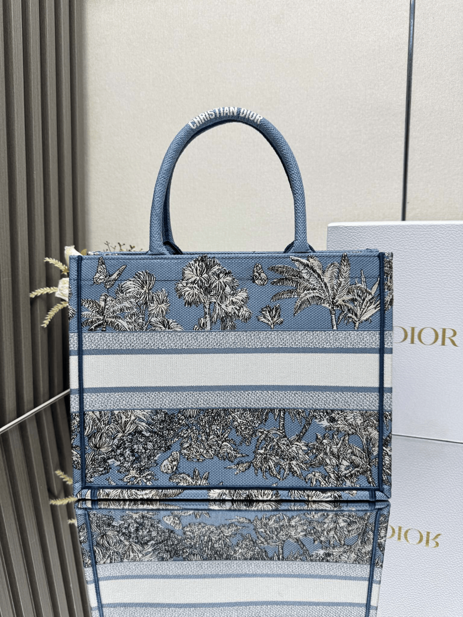 DIOR Book Tote New Coconut Tree Sea Blue Medium Size