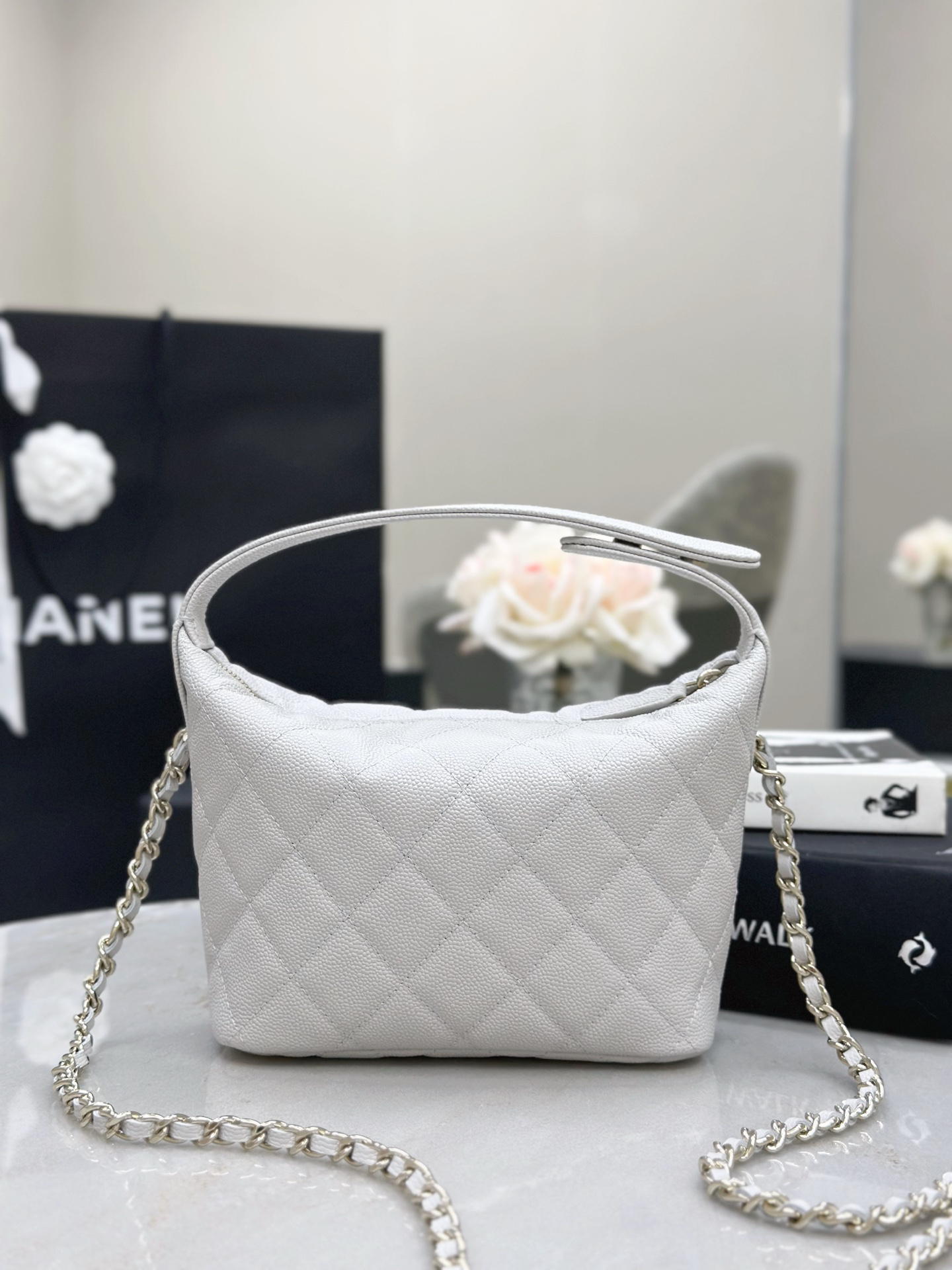 Chanel 25c Early Spring Lunch Box Pack
