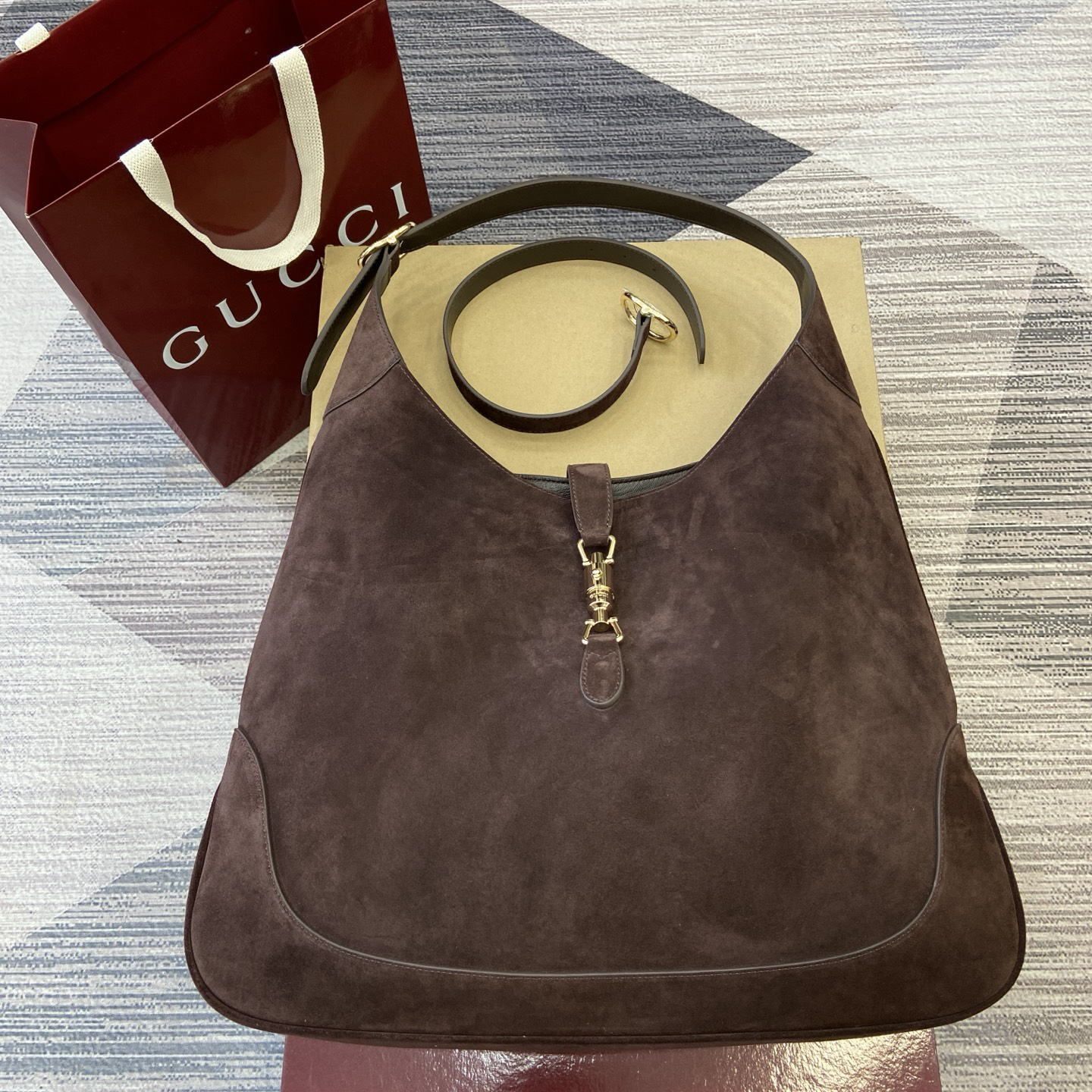 【841542 Dark coffee grounds】gucci Jackie 1961