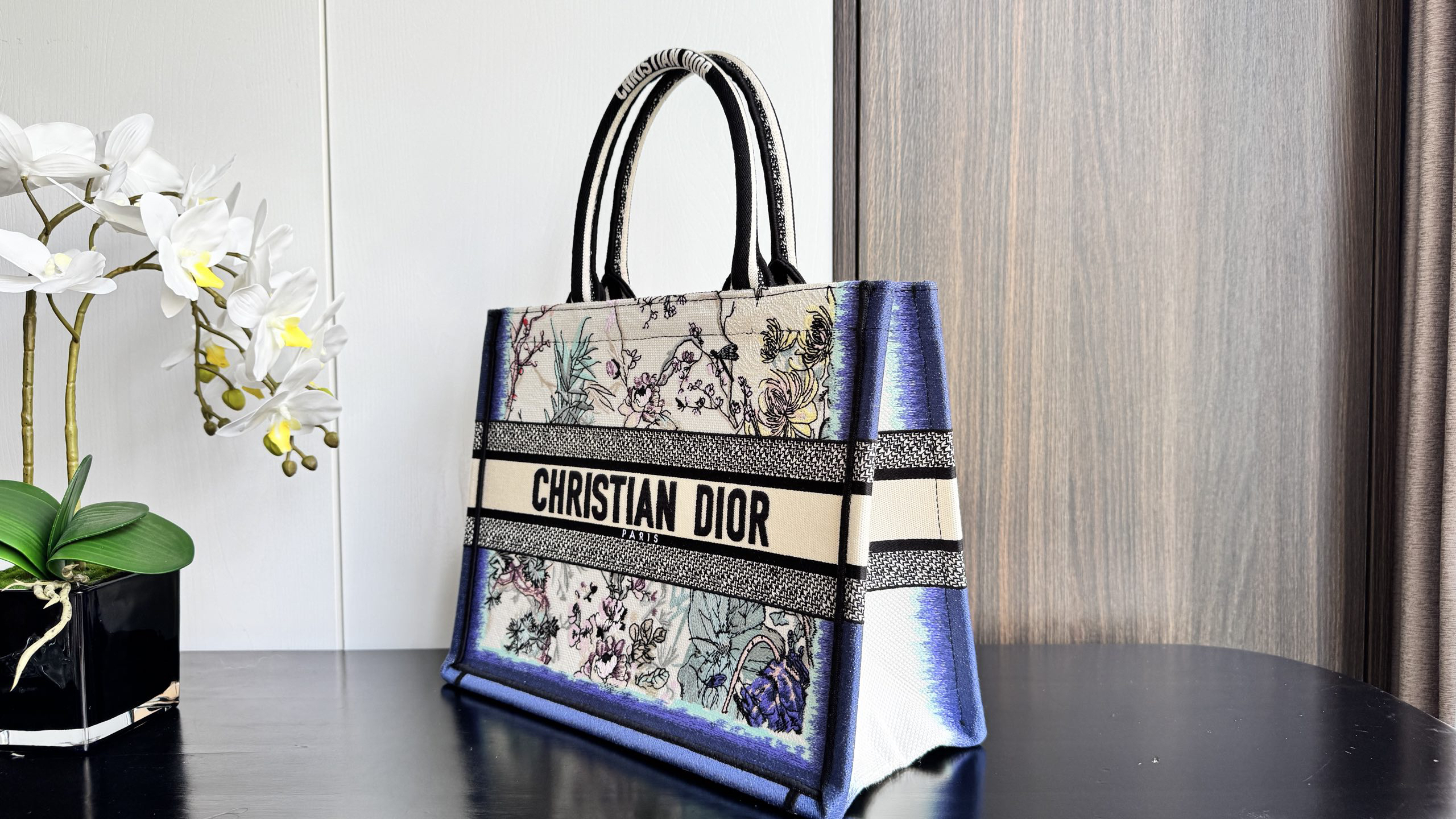 DIOR Book Tote 8001