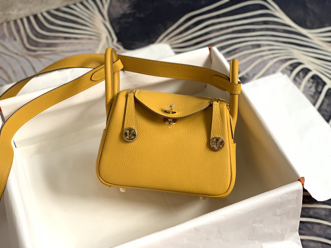 Hermès  Mini Lindy 19 yellow