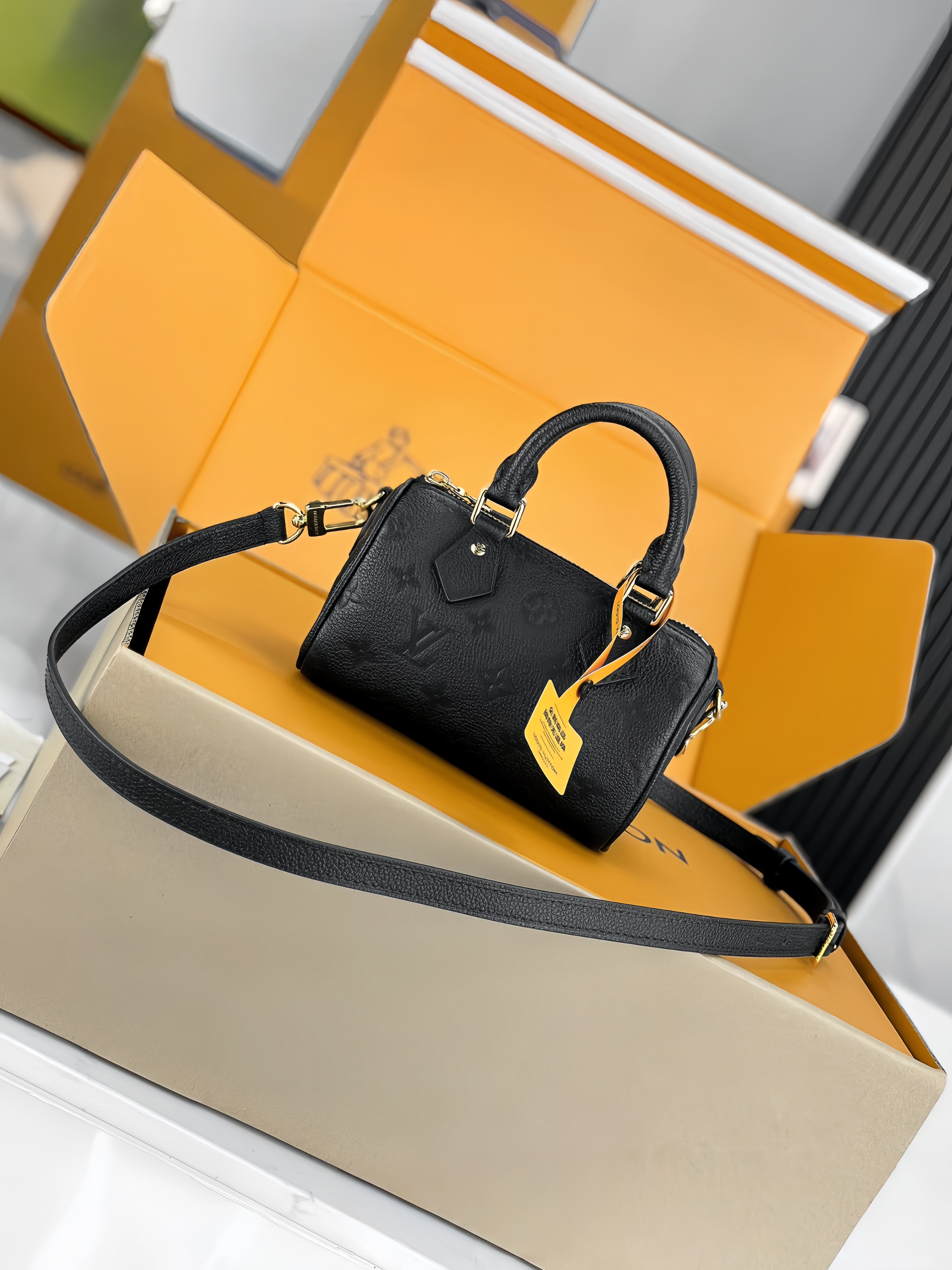 【 M82450 】LV Speedy  NANO SPEEDY handbag
