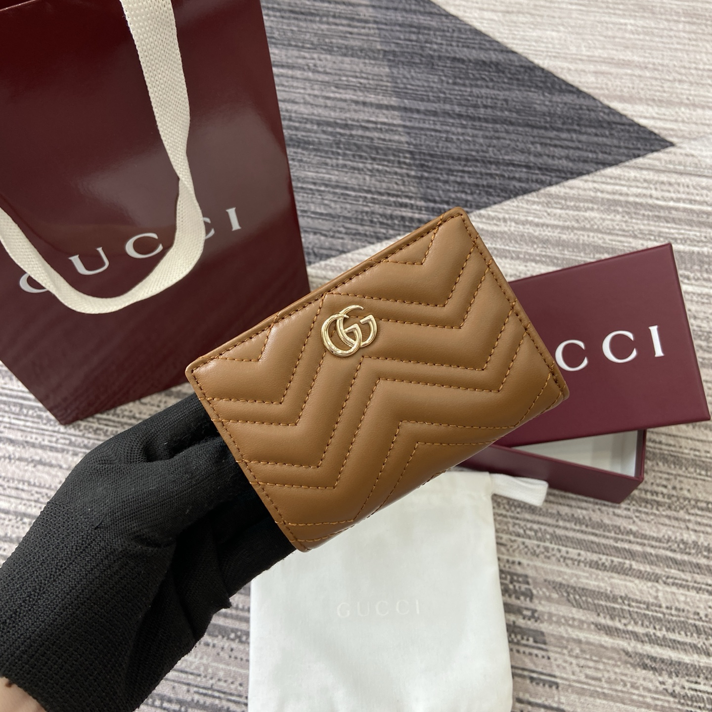 【773427】gucci GG Marmont