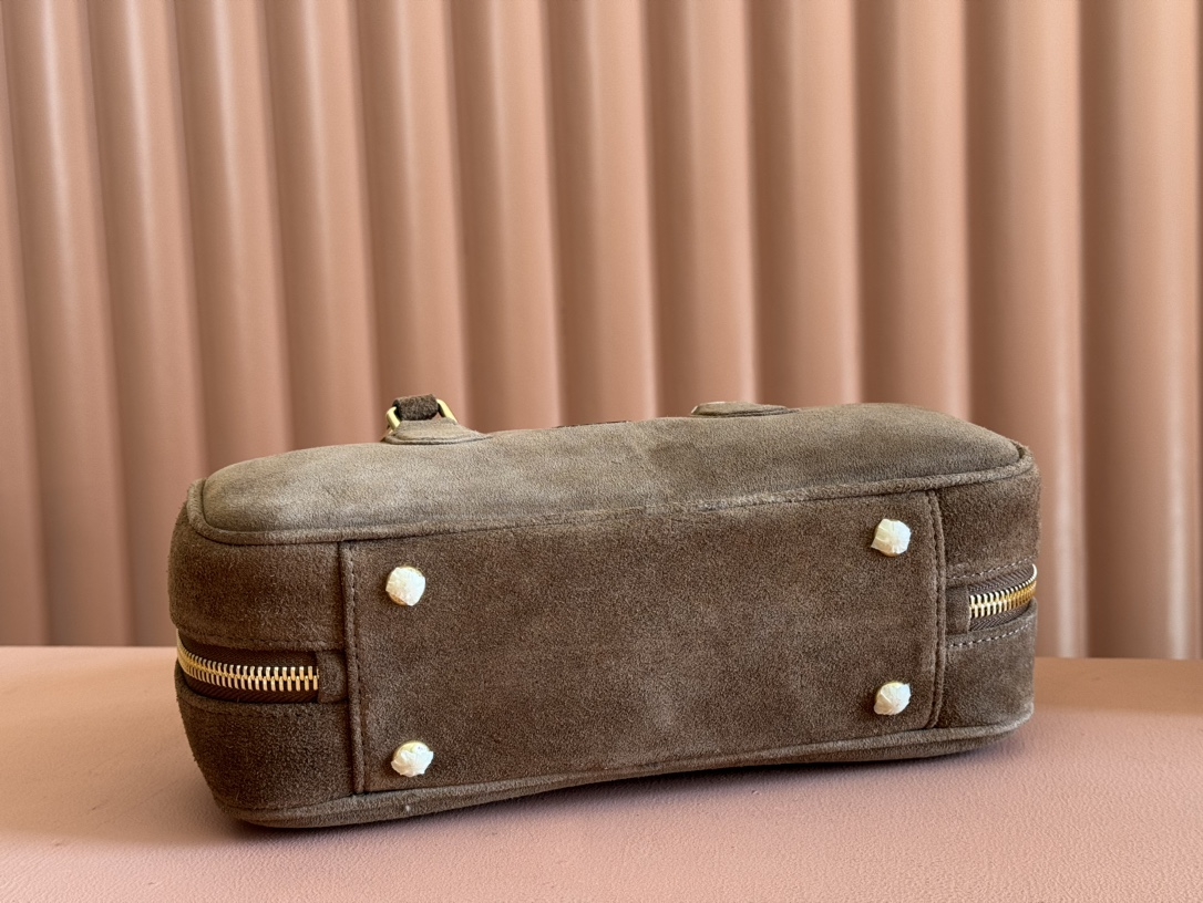 【 5BB148 】miumiu Arcadie