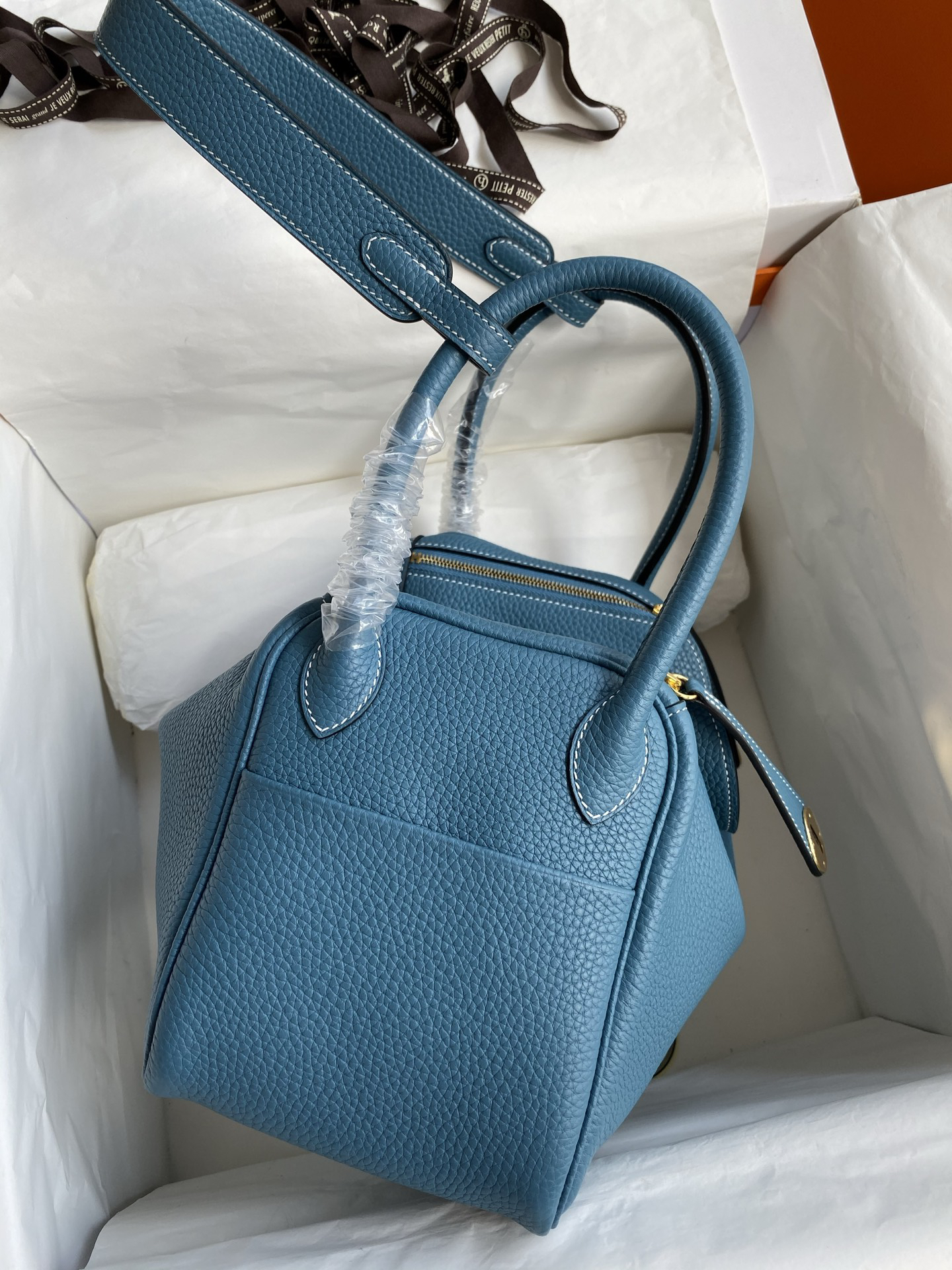 Hermès Lindy 26 denim blue