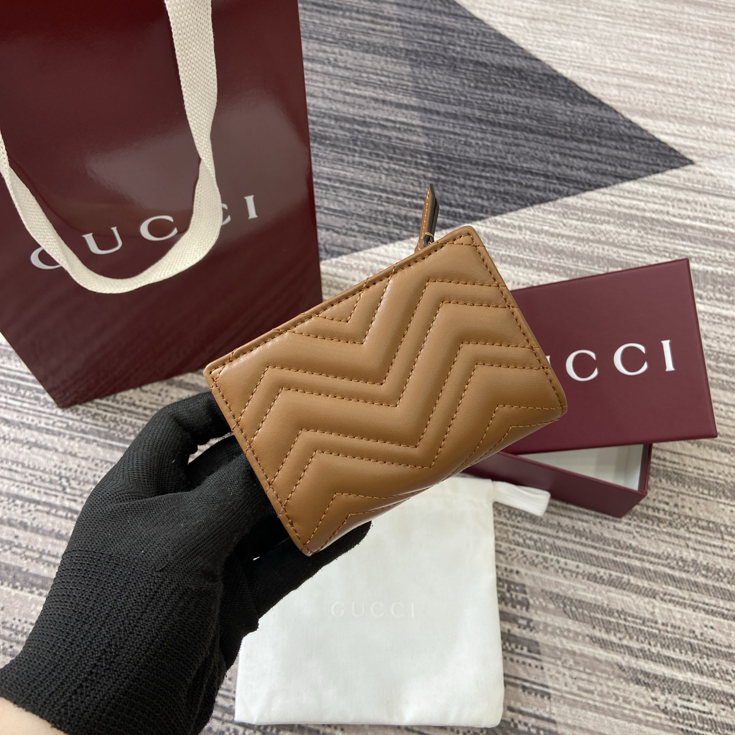 【773427】gucci GG Marmont