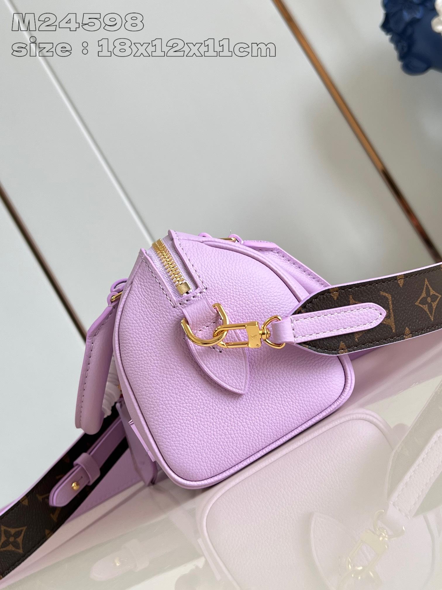 【 M24598 】LV Speedy 18 handbag purple