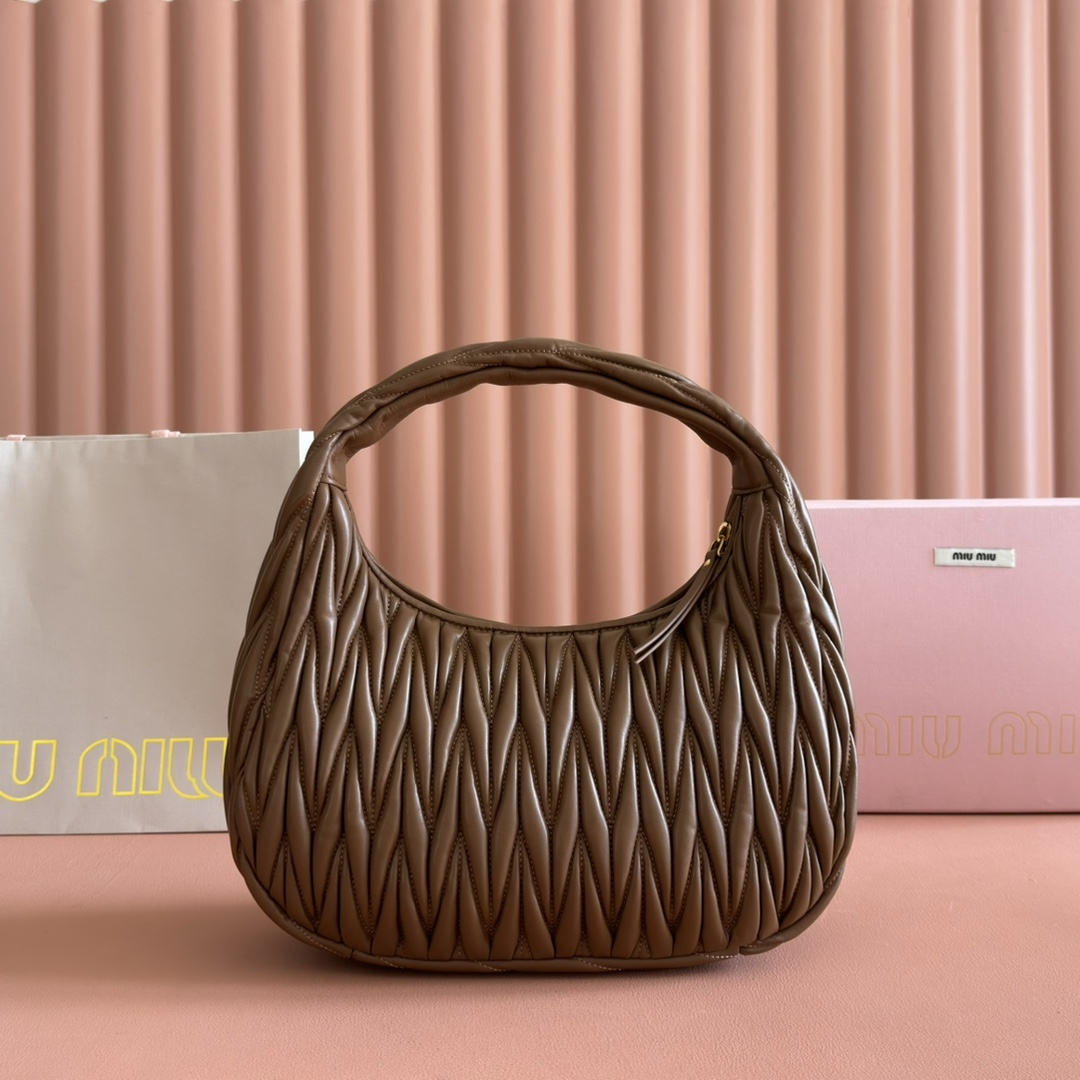 【 5BC108 Brown 】miumiu wander