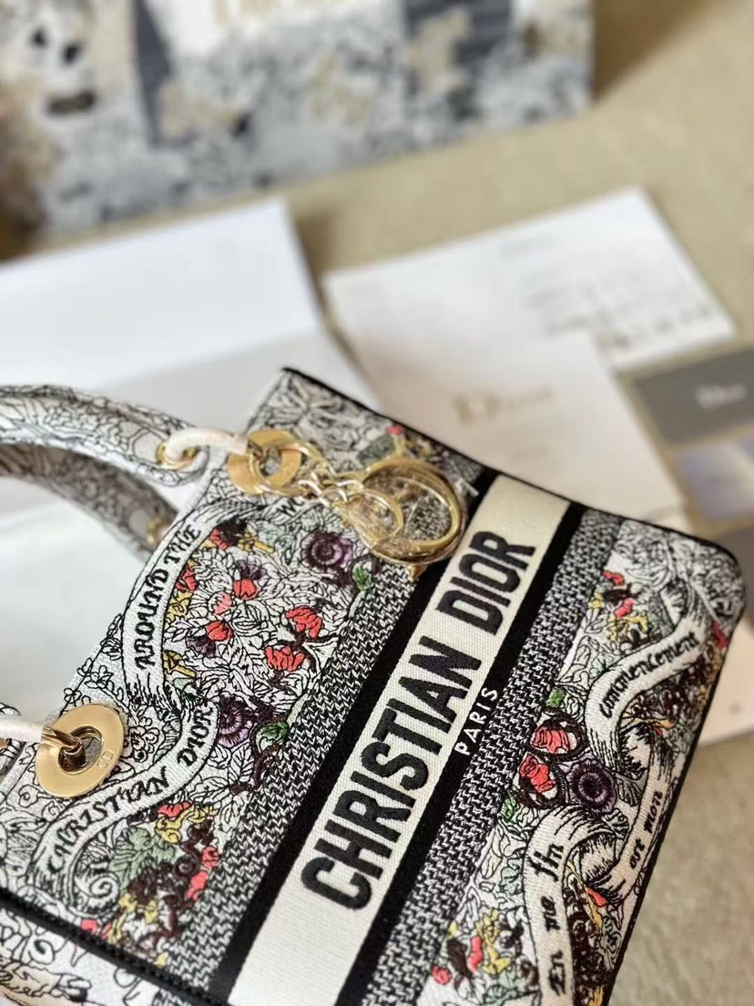 DIOR Book Tote Five Grid Princess Diana 2025 Christmas and New Year Special Edition