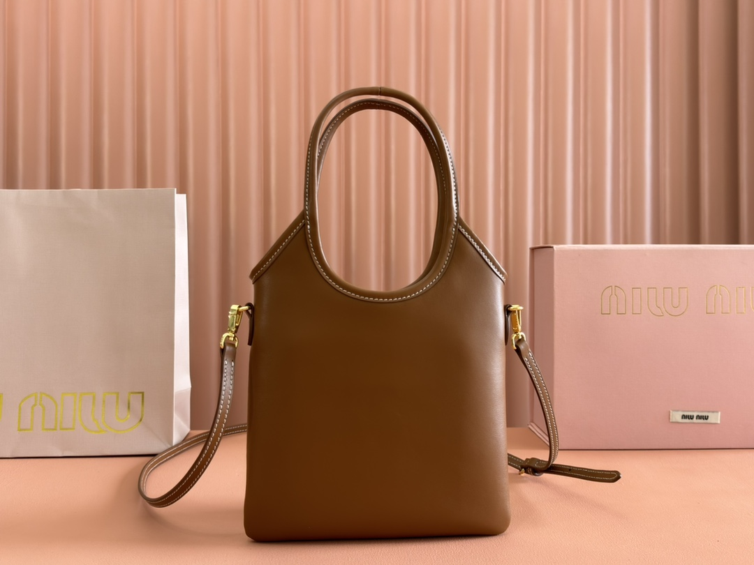 【 5BG281 Brown 】miumiu ivy