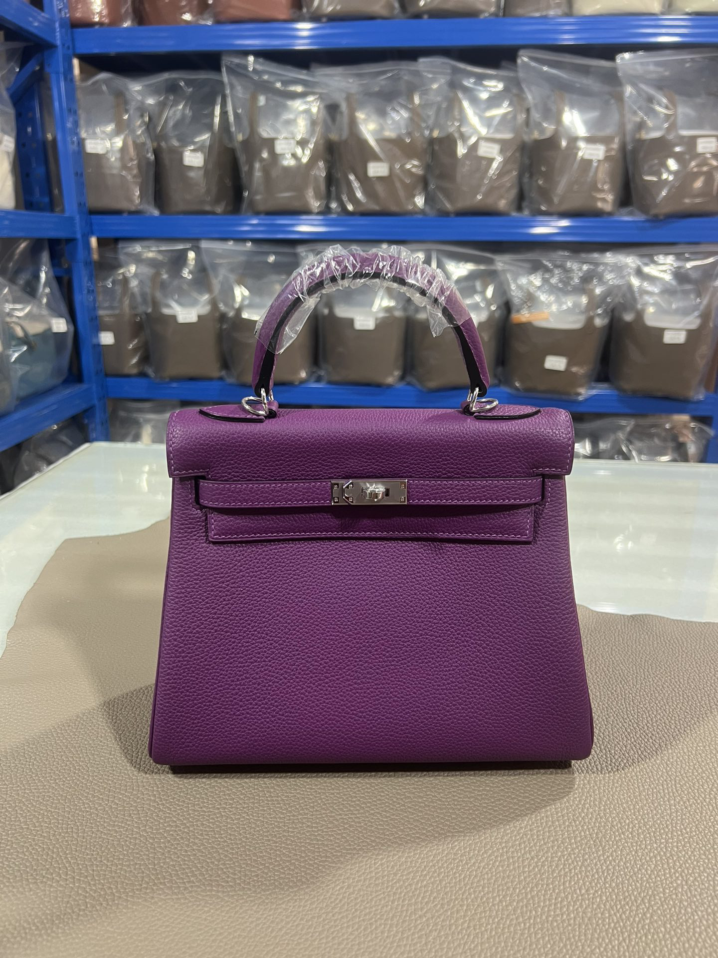 Hermès Kelly 25 purple