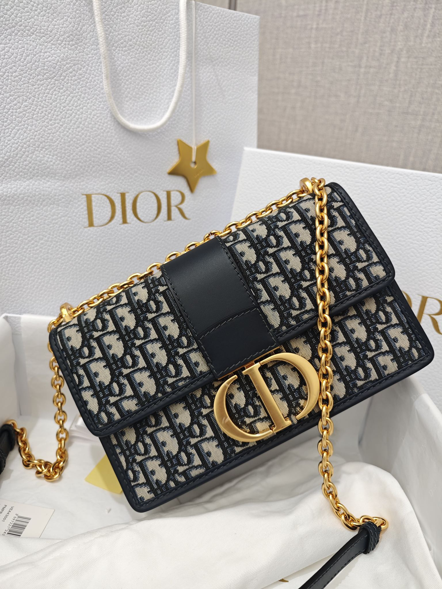 DIOR 30 Montaigne Chain large size Bag