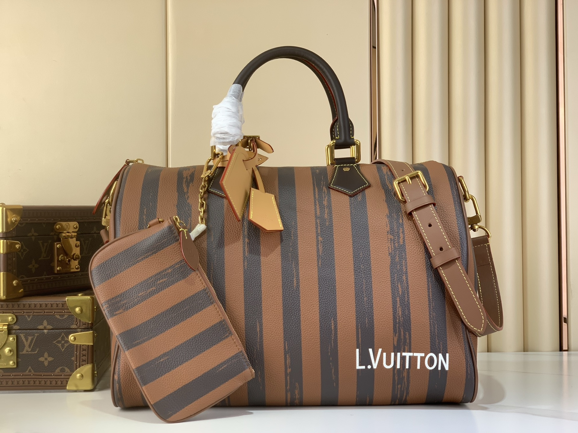 【 M24438 】Speedy P9 Bandoulière 40 Monogram Leather handbag
