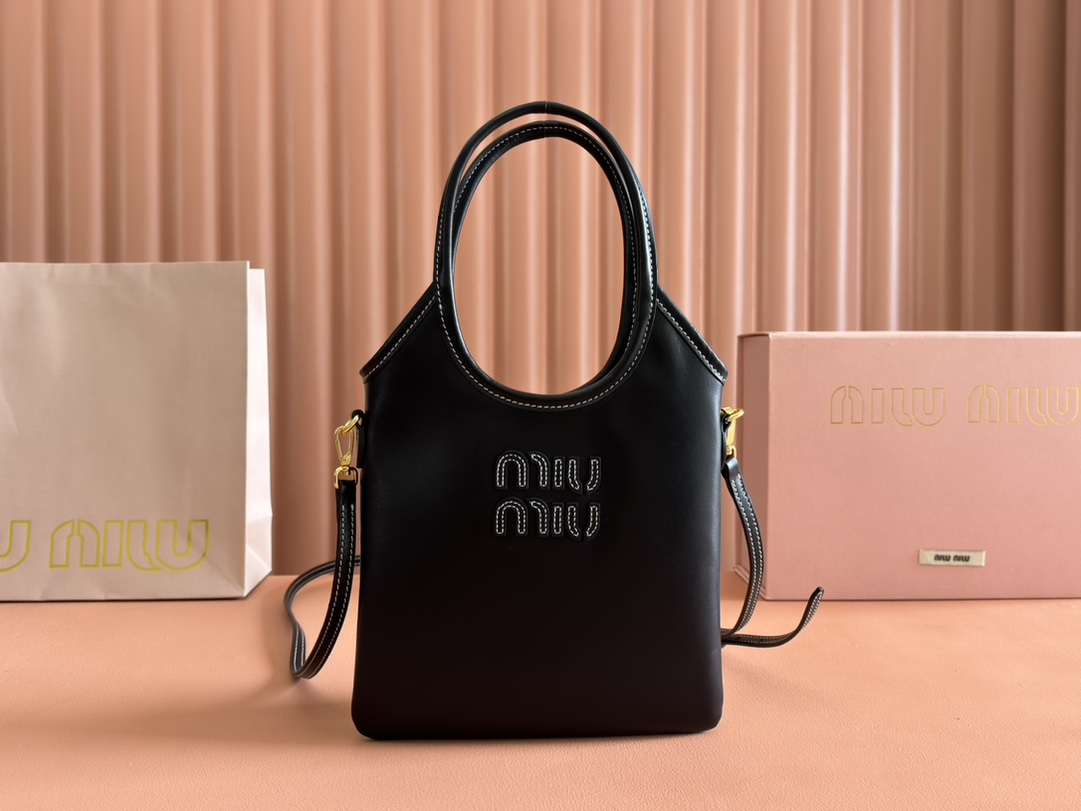 【 5BG281 Black 】miumiu ivy