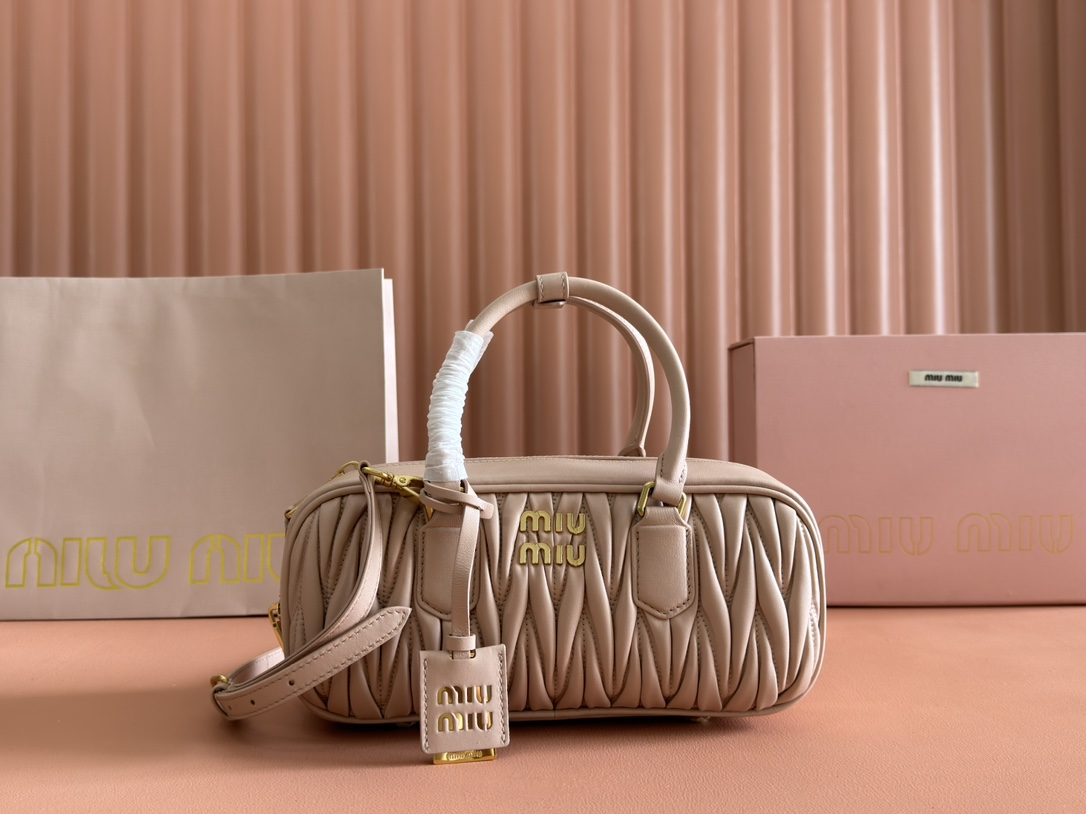 【 5BB148 Pink 】miumiu Arcadie