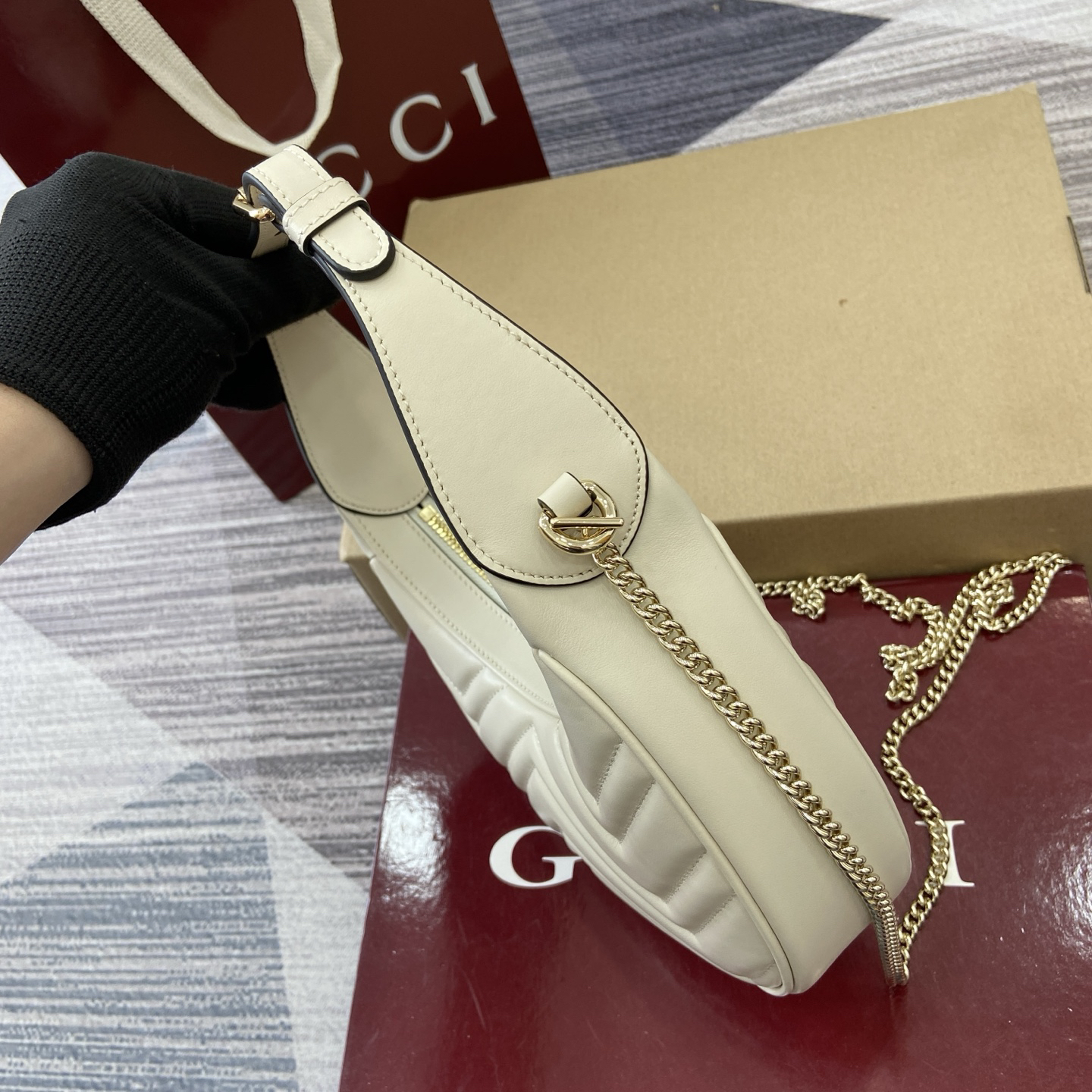 【699514 White Full Leather】gucci GG Marmont