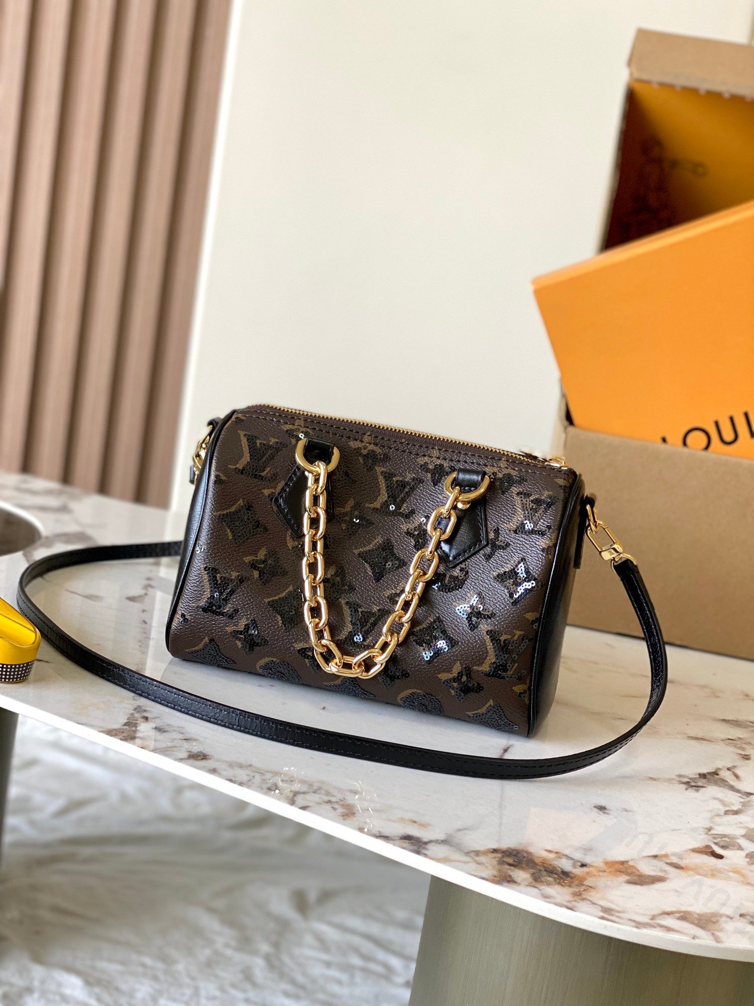 【 MB163c 】LV Speedy Bandouliere 20 handbag