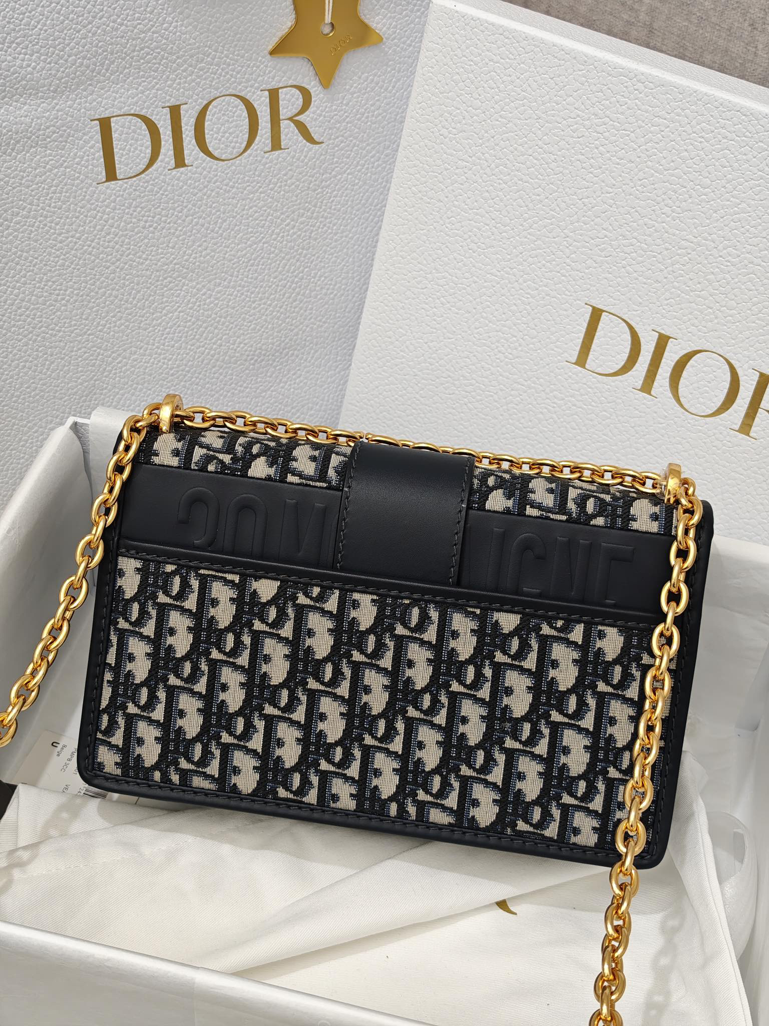 DIOR 30 Montaigne Chain large size Bag