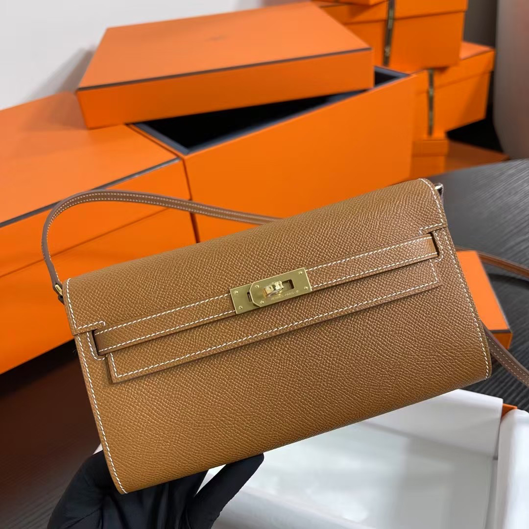 Hermès Kelly Messenger Bag brown