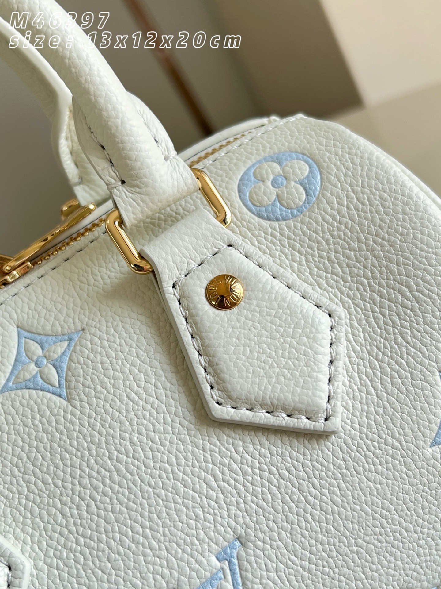 【 M46397 Creamy Silk Blue 】LV Speedy Bandoulière 20 handbag