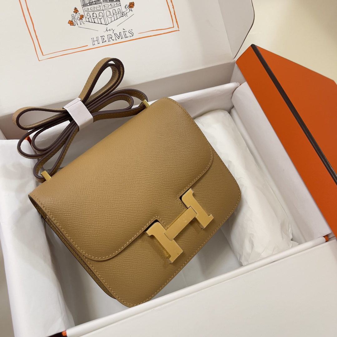 Hermès Constance 19cm coffee-colored