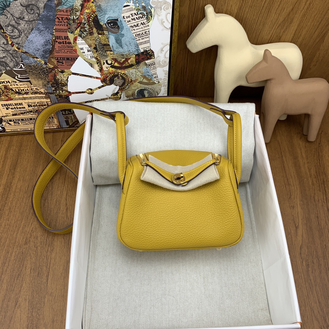 Hermès Mini Lindy Clemence Tc 9D Amber Yellow